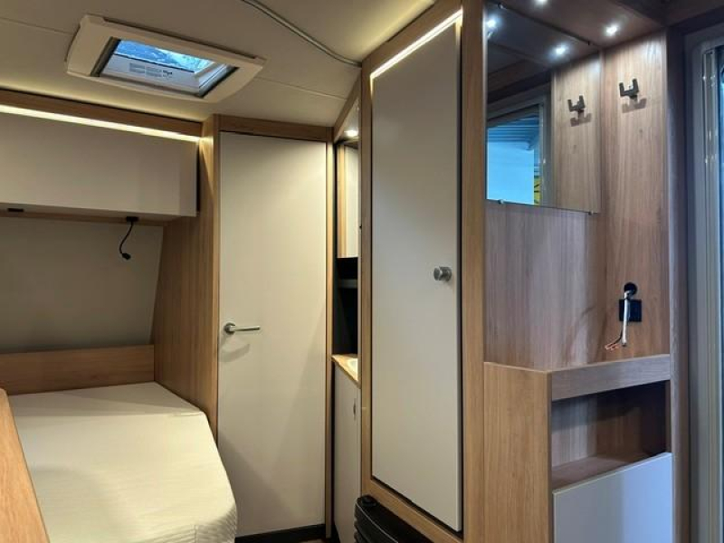 Knaus Sport 450 FU FRANSBED+RONDZIT  foto: 7