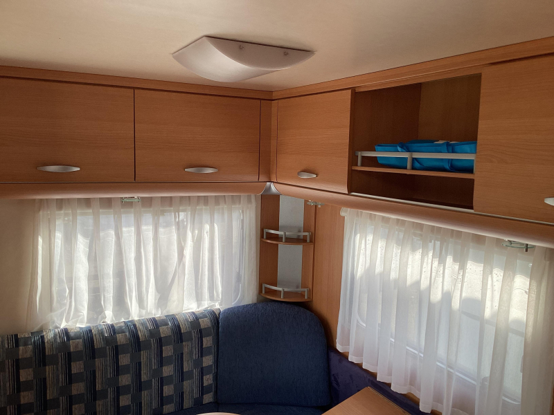 Knaus Sport 420 QD mover/ voortent  foto: 3