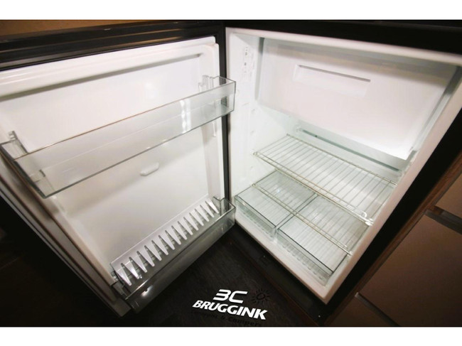 Knaus Sport E-Power Selection 400 QD DWARS BED 210CM AIRCO foto: 6