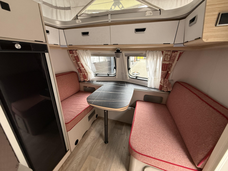 Eriba Touring 630 BOMVOL MET OPTIES  foto: 4