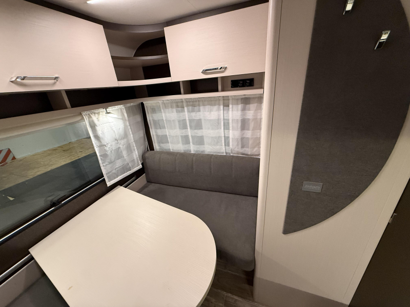 Dethleffs C'Go 475 EL 2 BEDDEN MOVER LUIFEL  foto: 13