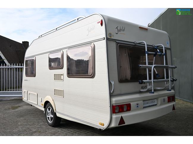 Avento Jubilé 445TF