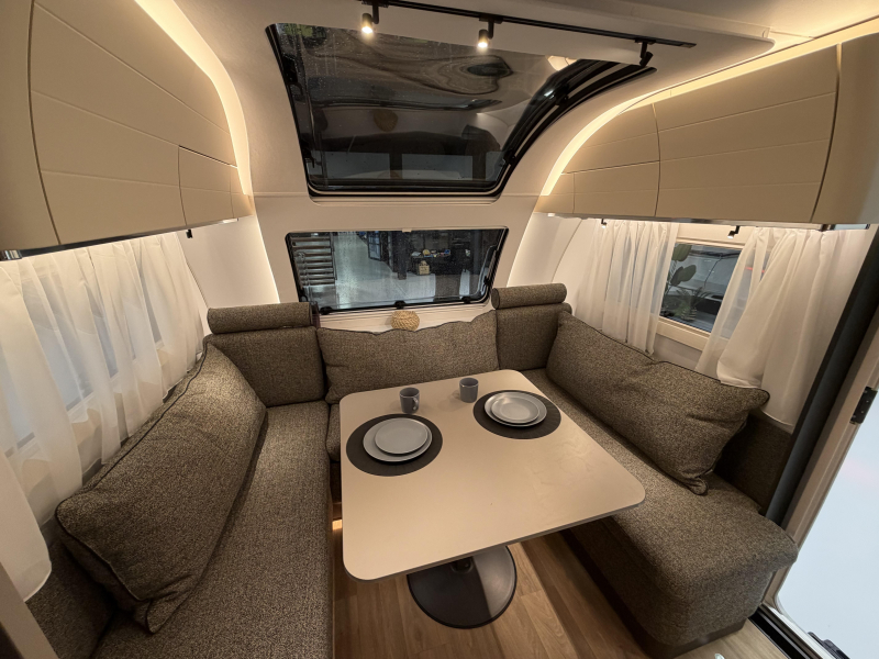 Adria Alpina Model 2027  foto: 8