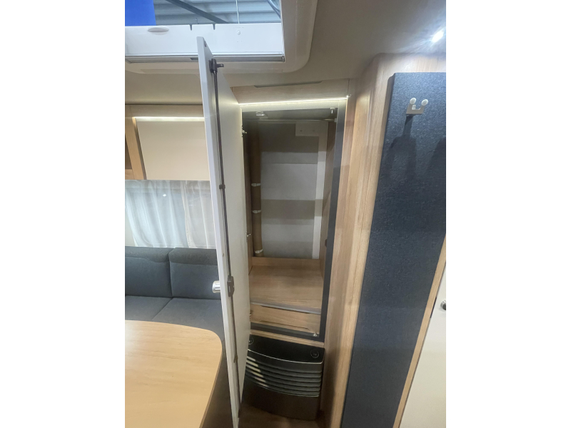 Knaus Sport 500 EU +mover+luifel+fietsendrag  foto: 13