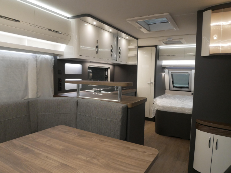 Hobby Excellent 560 CFE NU BIJ VAN EIJK CARAVANS!  foto: 6