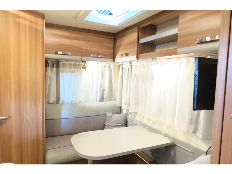 Weinsberg CaraOne Edition HOT 390 QD MOVER+CASSETTEL.+FIETSEND  foto: 6