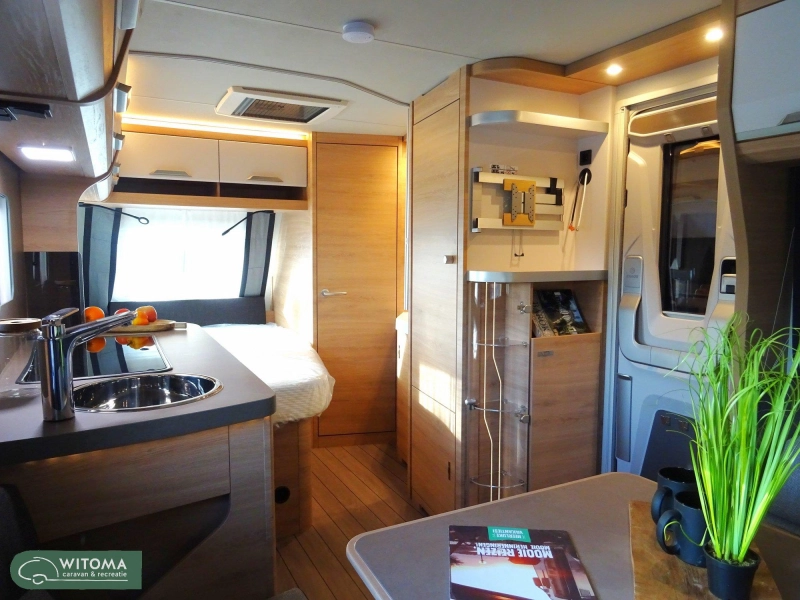 Knaus Sudwind Black Selection 450 FU Witoma 50 jaar aanbieding 