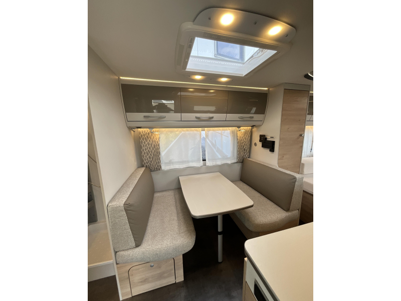 Dethleffs Nomad 490 EST MOVER-DOUCHE-LUIFEL-AIRCO 