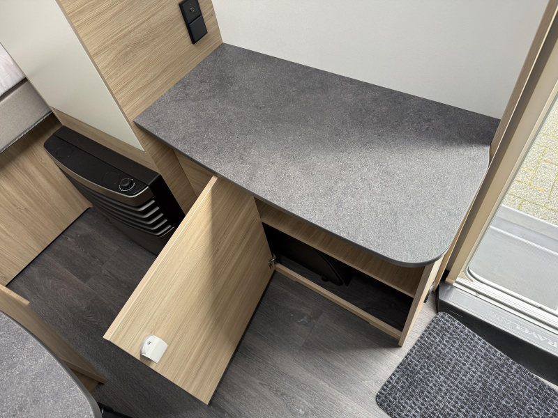 Caravelair Alba 400 VASTBED TREINZIT LUIFEL  foto: 13
