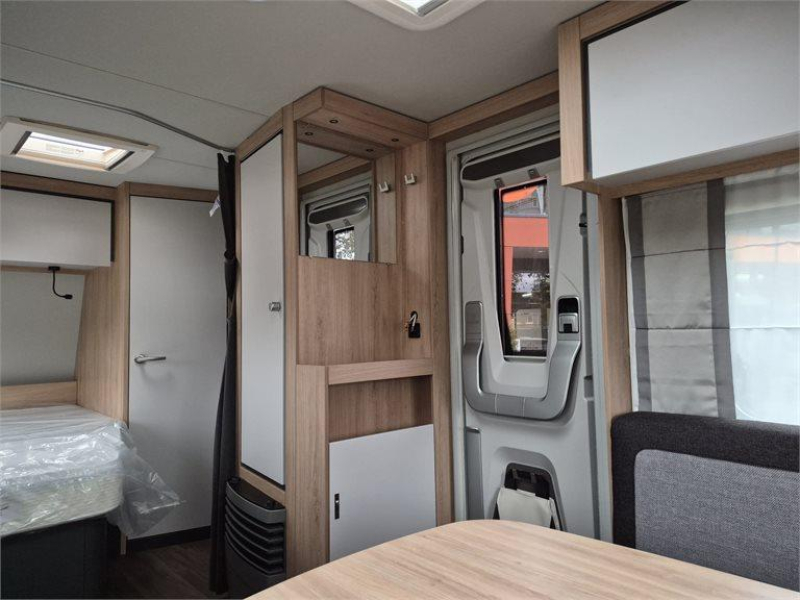 Knaus Sport Platinum 450 FU 