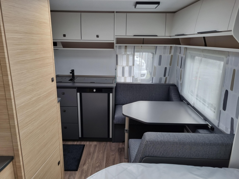 Fendt Apero Activ 390 FH 
