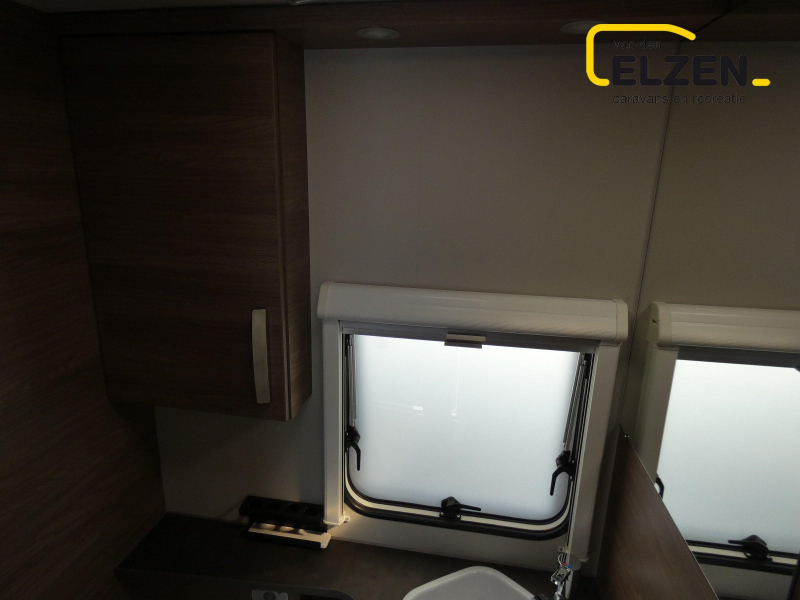 Knaus Sport Silver Selection 500 QDK Mover, luifel, voortent  foto: 18