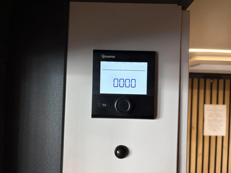 Knaus Yaseo 340 PX wandbed / compact  foto: 12