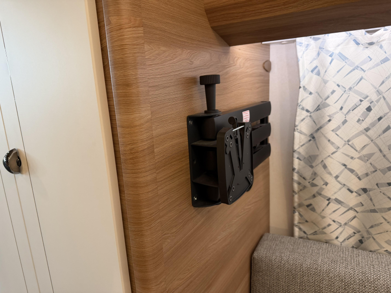 Hobby De Luxe 440 SF cassete luifel -  foto: 14