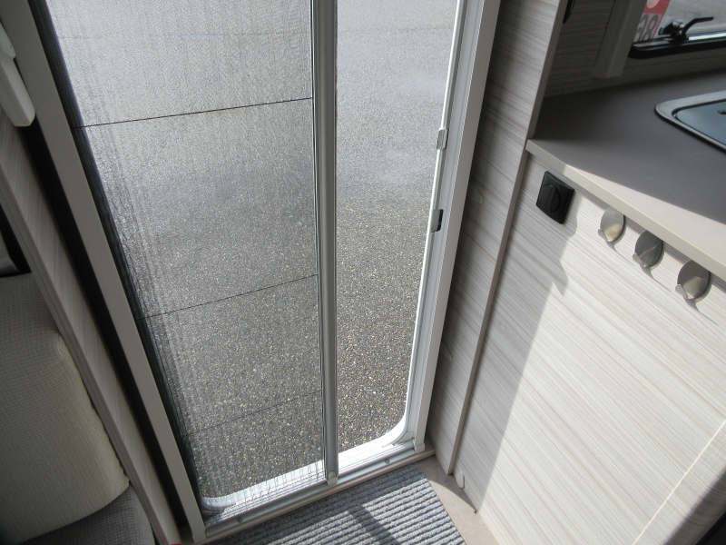 Dethleffs C'Joy 460 LE MET MOVER EN BOILER  foto: 16