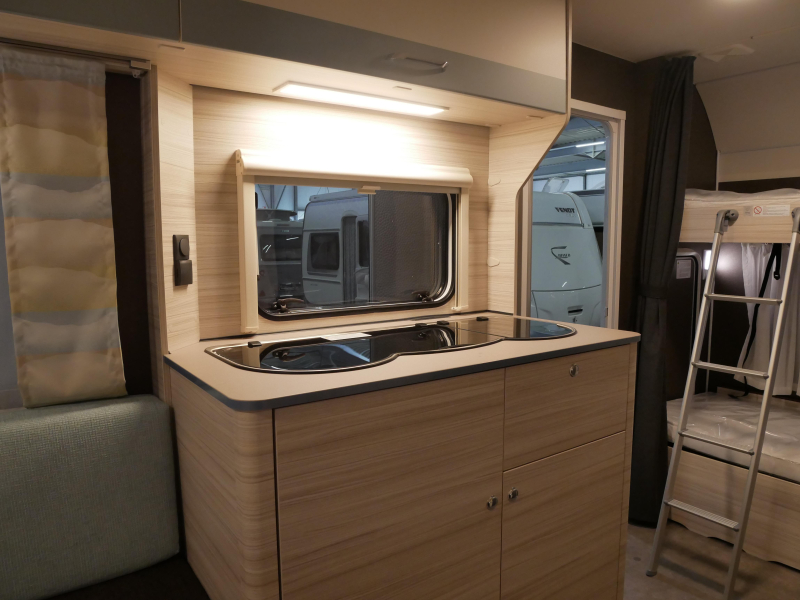 Dethleffs C'Joy 480 QLK mover en luifel cadeau  foto: 9