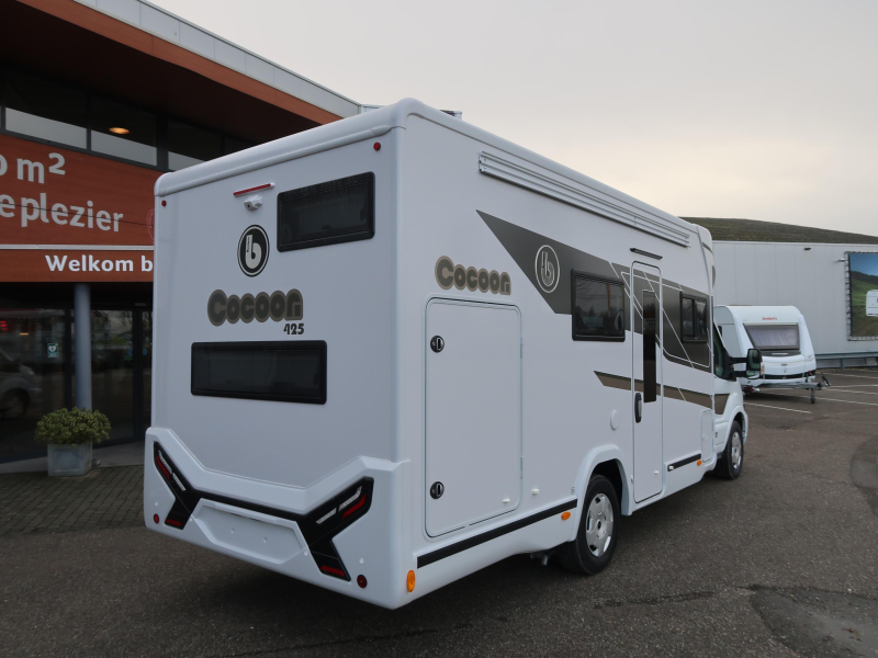 Benimar Cocoon 425 GROOT STAPELBED EN HEFBED  foto: 13