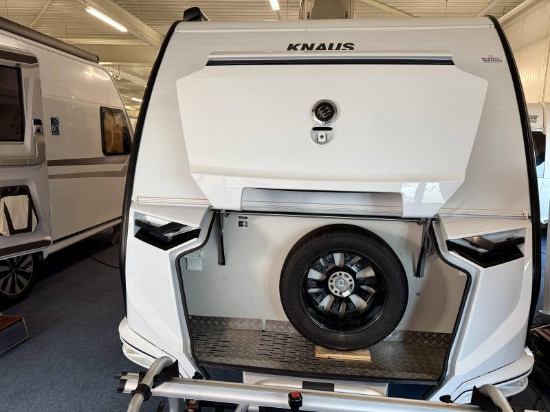 Knaus Sudwind 60 Years 460 EU E-Power super compleet  foto: 6