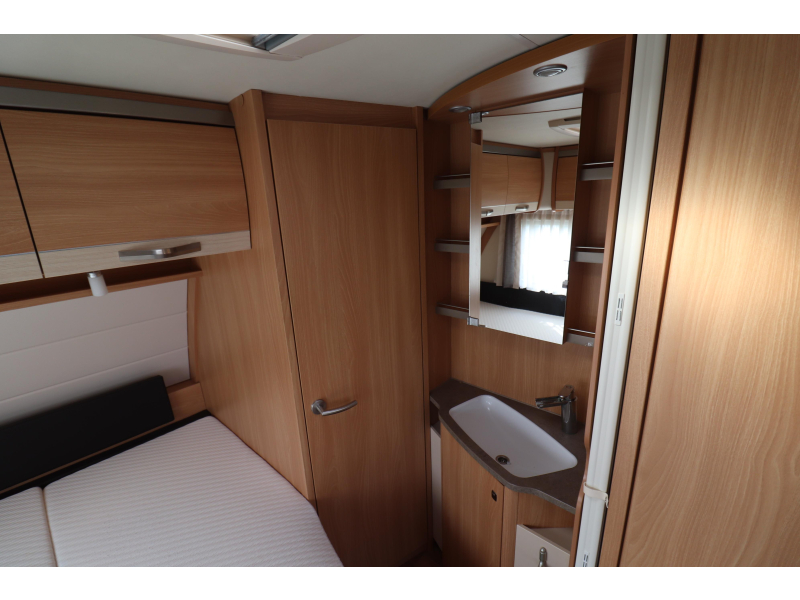 Knaus Sudwind Silver Selection 450 FU Mover Vloerverwarming  foto: 14