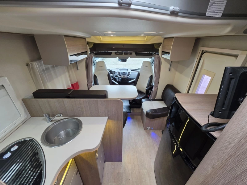 Challenger 288 EB Queensbed/Hefbed/155 pk  foto: 5
