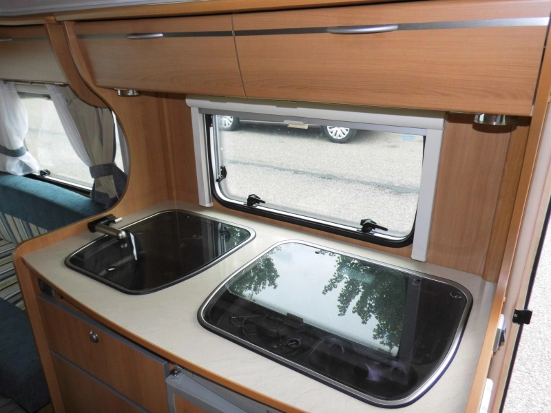Trigano Silver 380 DD Luifel, mover,  foto: 5