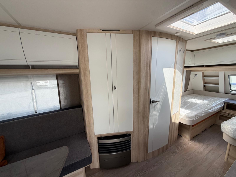 Hobby De Luxe 495 UL MODEL 2027  foto: 10