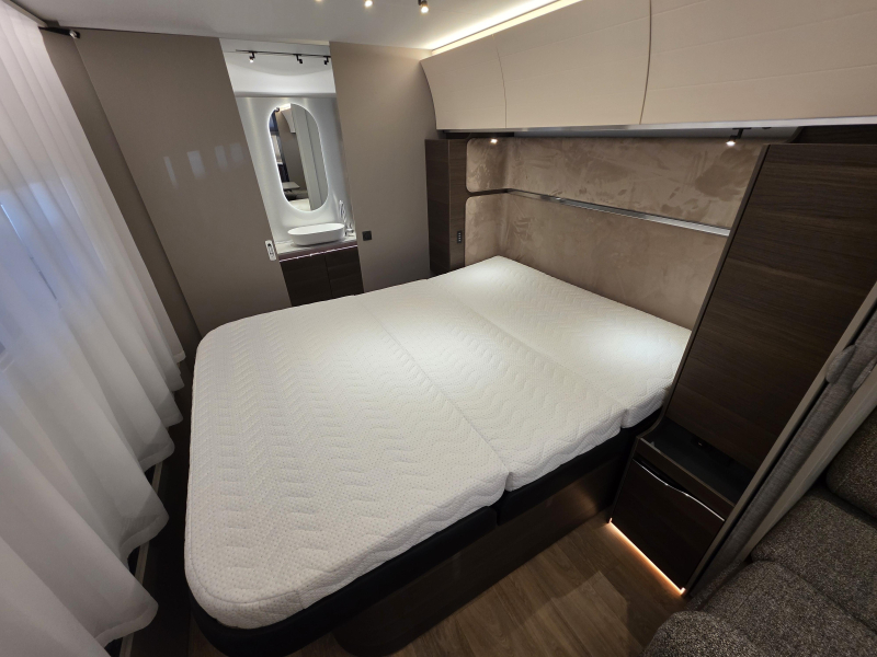 Adria Alpina 663 HT  foto: 16