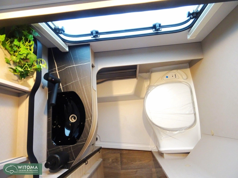 Eriba Touring 530 sale voordeel € 2.550,-  foto: 13