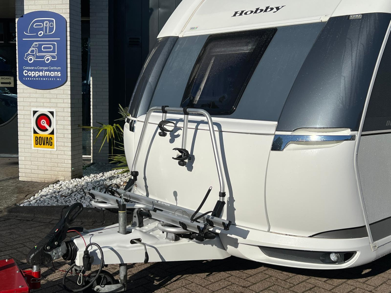 Hobby De Luxe Edition Silver 440 SF Mover, Fietsenrek, Luifel  foto: 8