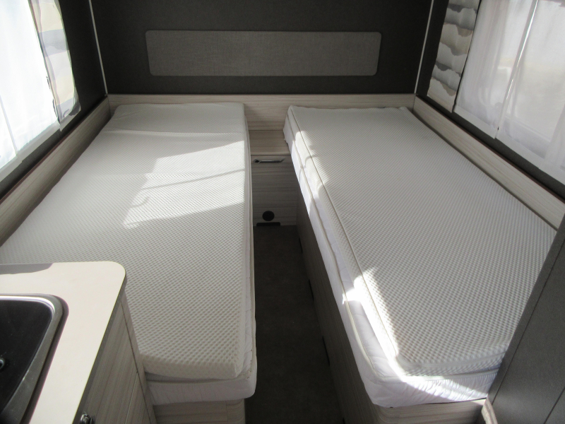 Dethleffs C'Joy 460 LE MET MOVER EN BOILER  foto: 5