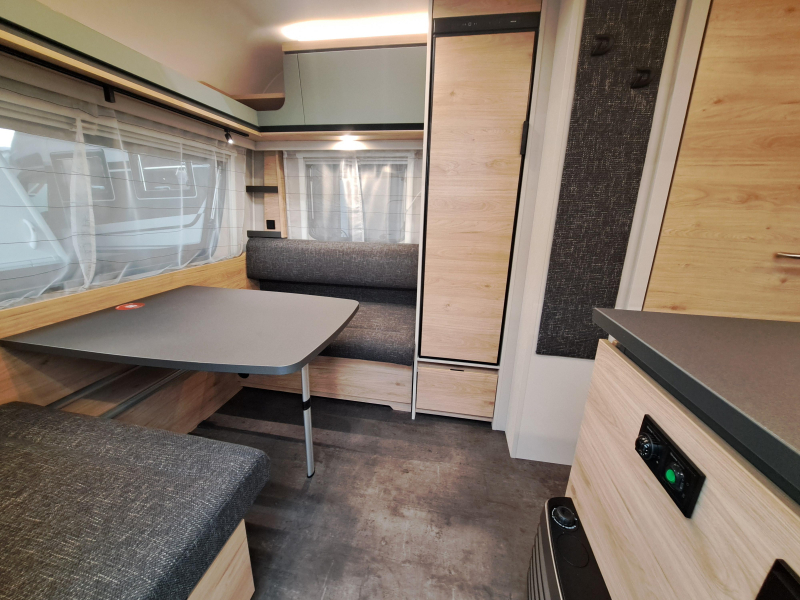 Dethleffs Camper 460 EL 