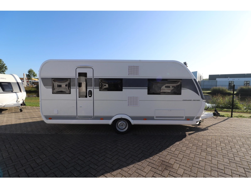 Hobby Excellent Edition 495 UL €2500,- KORTING | 301 