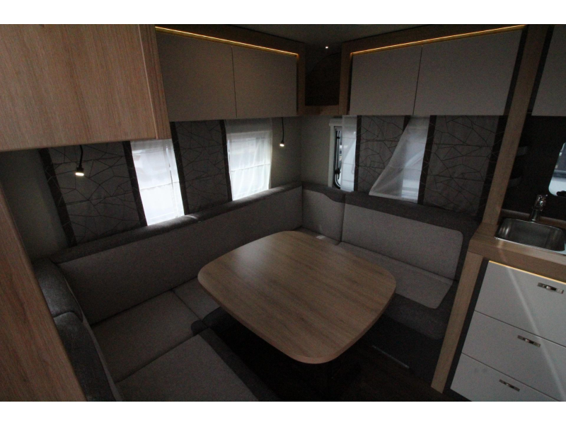 Knaus Sport 450 FU Actie model!  foto: 6