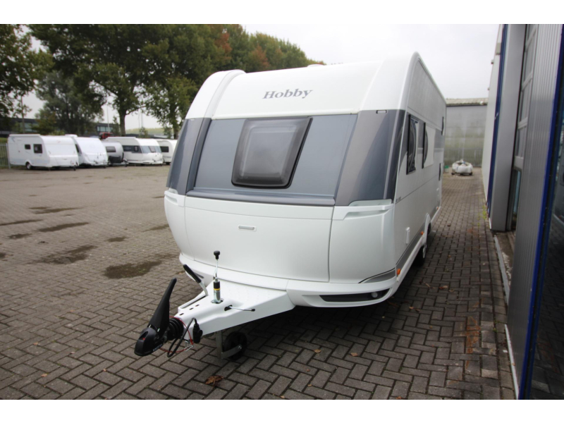 Hobby De Luxe 490 KMF Stapelbedden! 