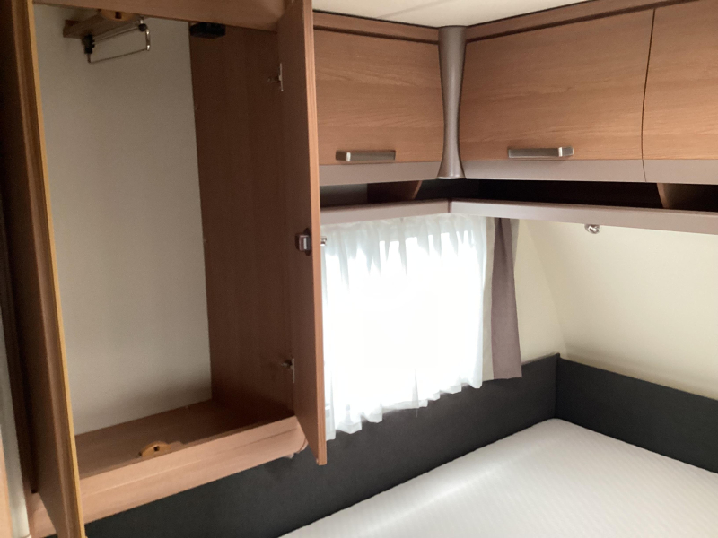 Knaus Sport 460 EU enkele bedden  foto: 8