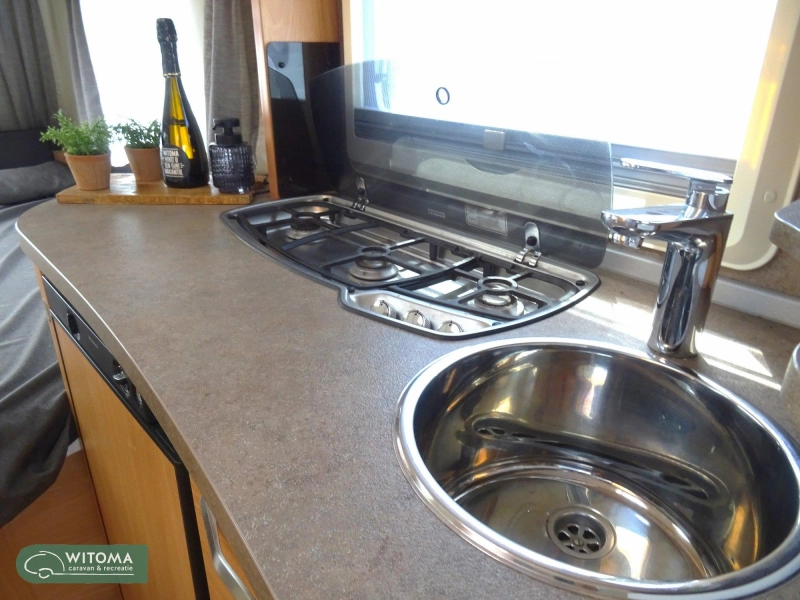 Knaus Sudwind Silver Selection 460 EU SALE mooi compleet  foto: 15