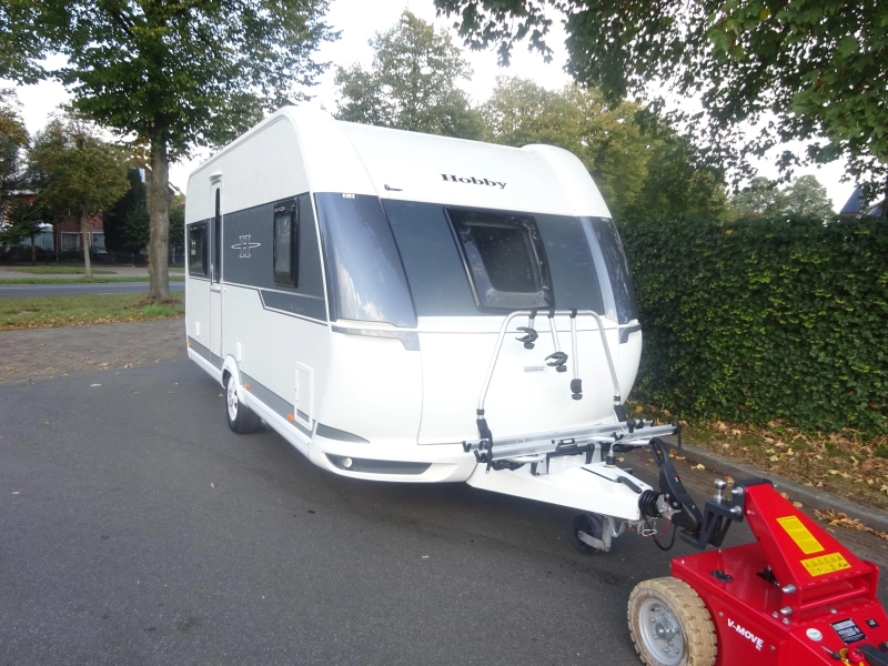 Hobby De Luxe 460 UFE  foto: 1