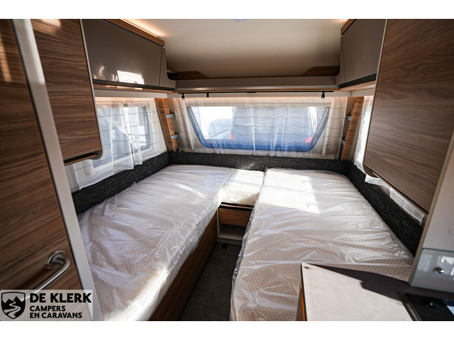 Dethleffs Nomad 460 EL foto: 11