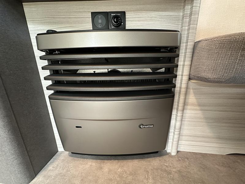 Dethleffs C'Joy 460 LE fietsendrager  foto: 17