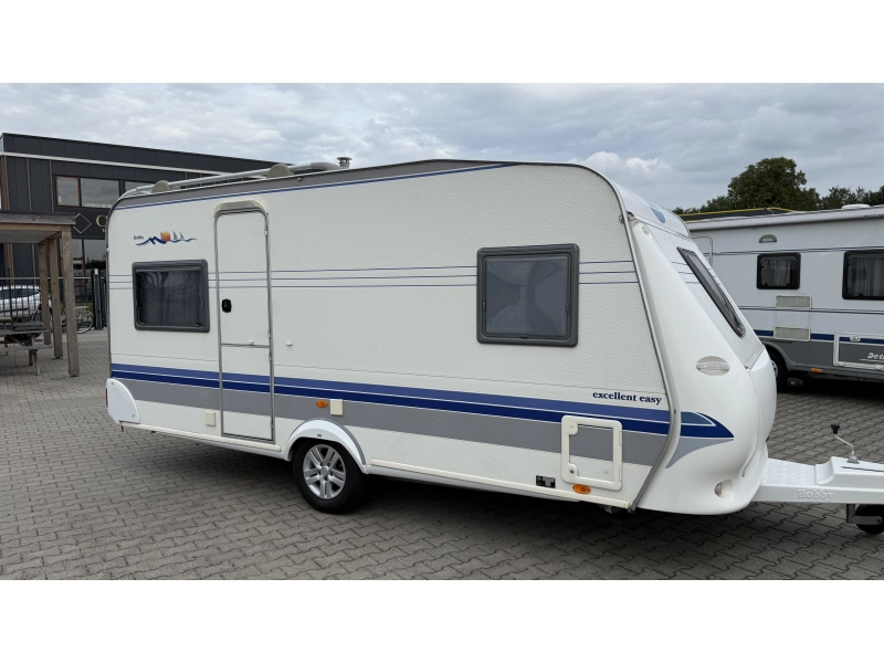 Hobby Excellent Easy 460 UFE frans bed rondzit toilet  foto: 0