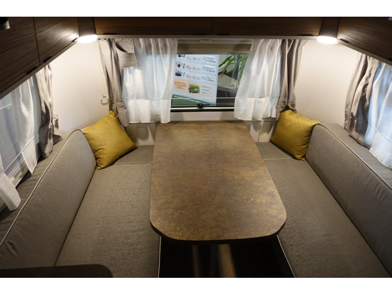 Eriba Touring 320 nieuw, € 3.000,- korting  foto: 8