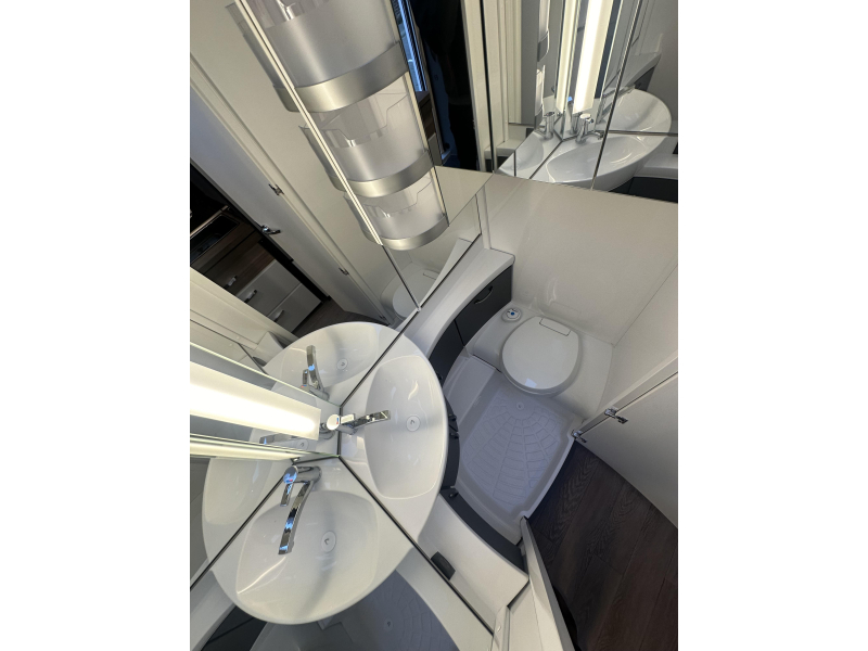 Hobby Excellent Edition 495 UL Nieuw | Actie model 2025  foto: 12