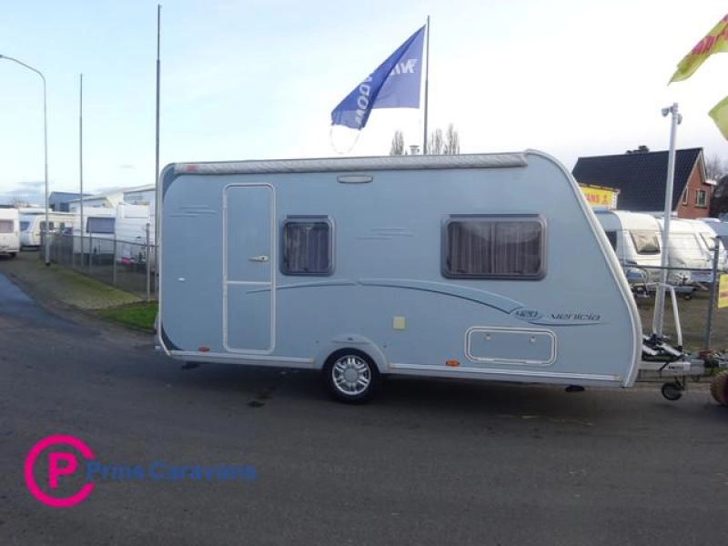 Caravelair Venicia 420 Met Dwars Bed en Treinzit  foto: 2
