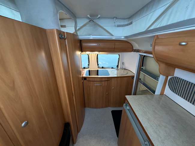 Eriba Touring Triton 420 GT foto: 18