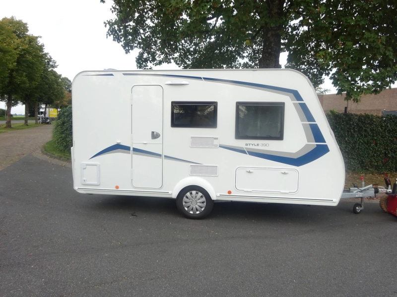 Caravelair Style 390 