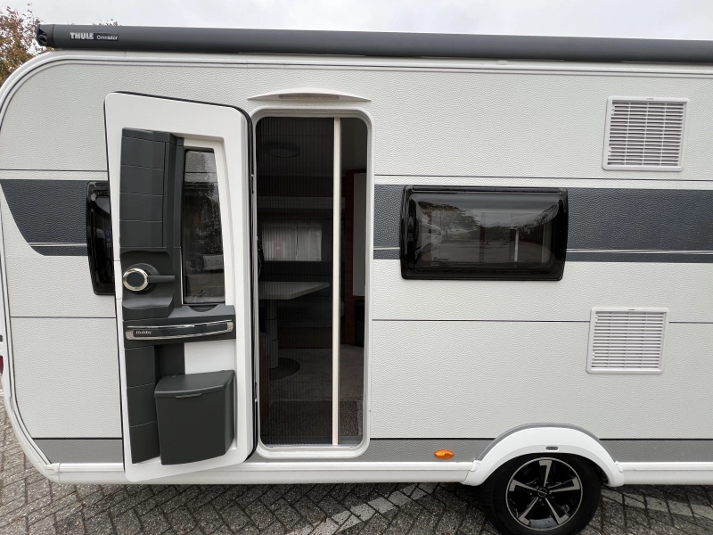 Hobby De Luxe 495 UL Luifel Fietsendrager  foto: 14