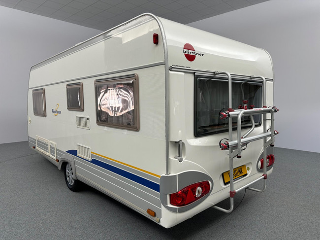 Bürstner Ventana 460 TS foto: 2