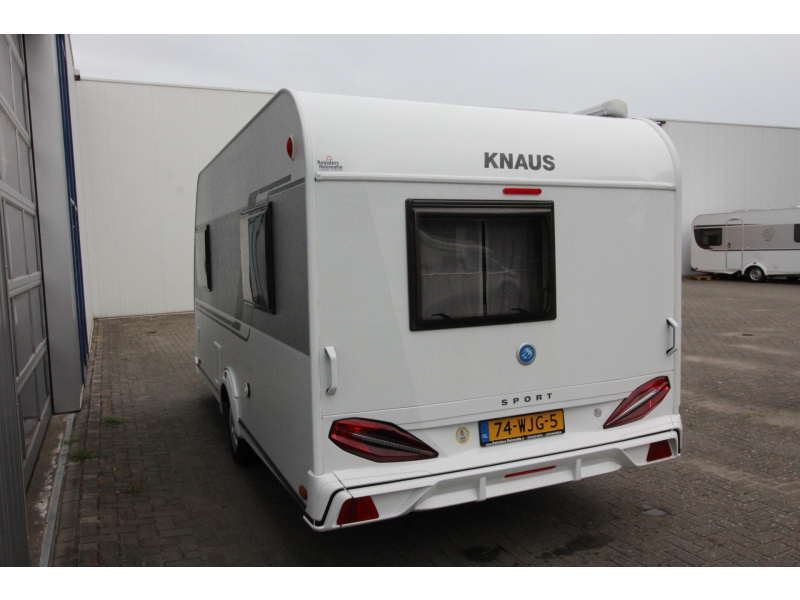 Knaus Sport 420 QD Mover, Thule 6300  foto: 3