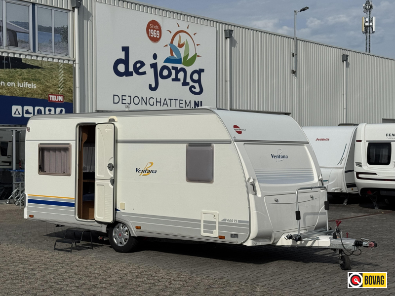 Bürstner Ventana 460 TS - Mover - Voortent  hoofdfoto: 1