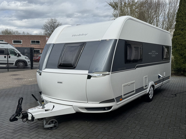 Hobby Excellent 495 UL met enkele bedden **Mover/ATC/1e eigenaar/Zeer nette caravan** foto: 9
